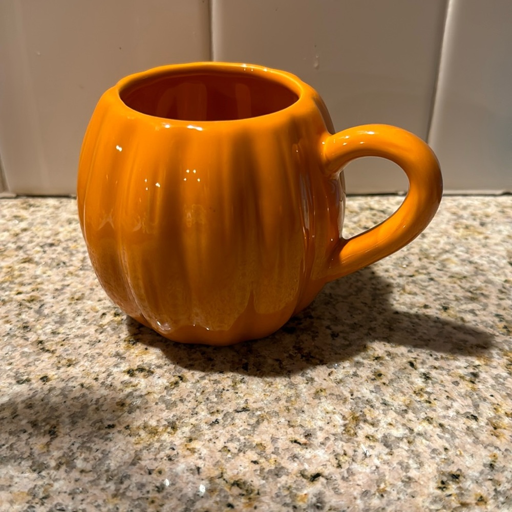 Frankford Candy LLC pumpkin mug